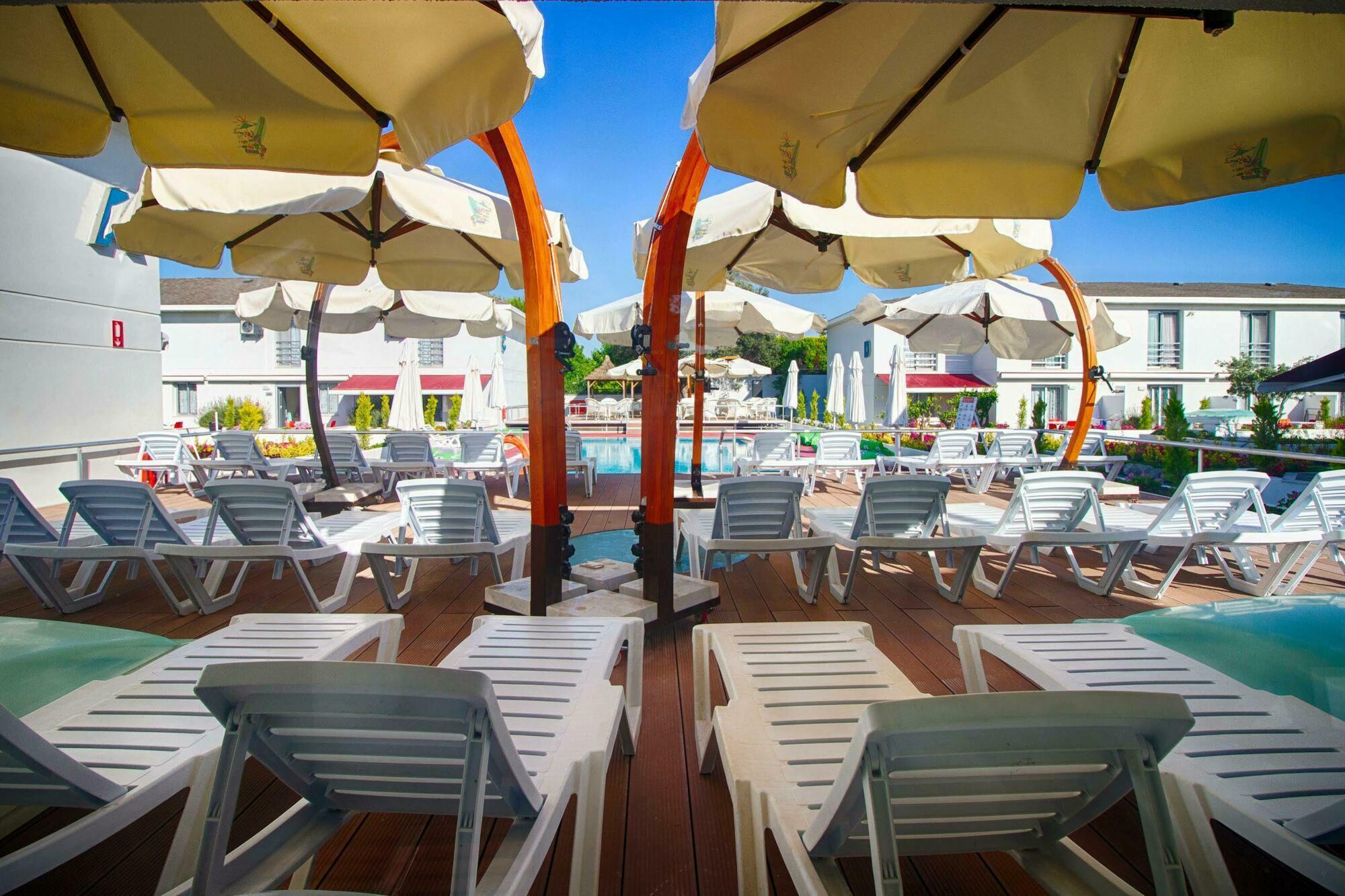 Vela Garden Resort Çeşme Eksteriør bilde